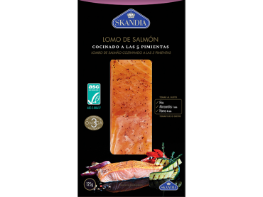 lomo salmon cocinado pimientas