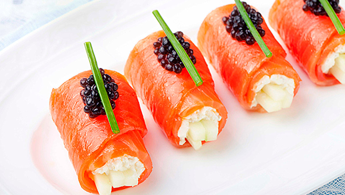 rollito de salmon pure con queso cabrales